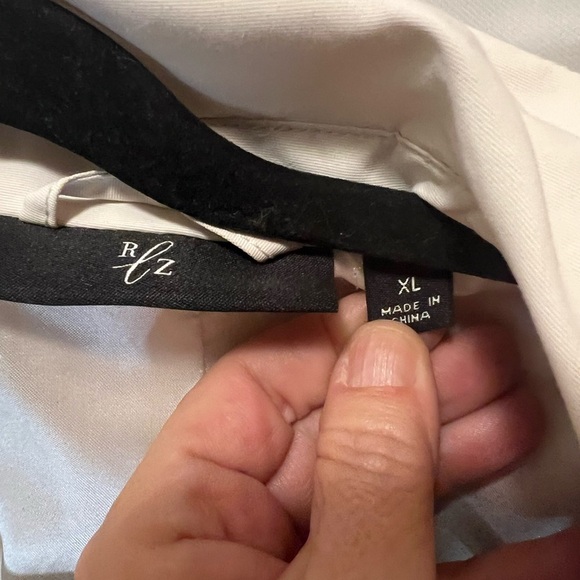 Rachel Zoe Cream Trench Coat with Belt and Wide Collar XL - Picture 8 of 9